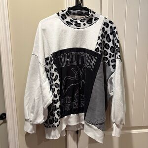 Led Zeppelin Leopard Mockneck Sweatshirt